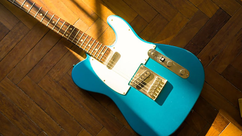 Top 9 Reasons to Buy a Carbon Fibre Guitar.